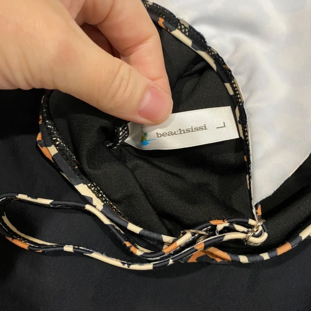 Swim - Picture 3 of 3